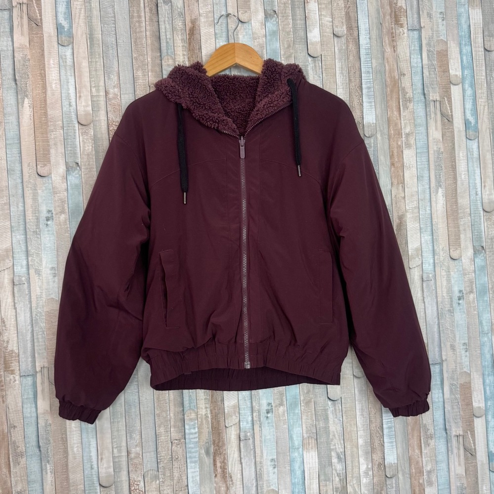Lululemon 8 Reversible Fleece Jacket Zip Up Cassis Burgundy Hooded Bomber Coat